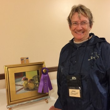 Joan Vienot with People's Choice Best in Show award at Local Color Plein Air Festival, Lynn Haven, FL,November 14, 2015